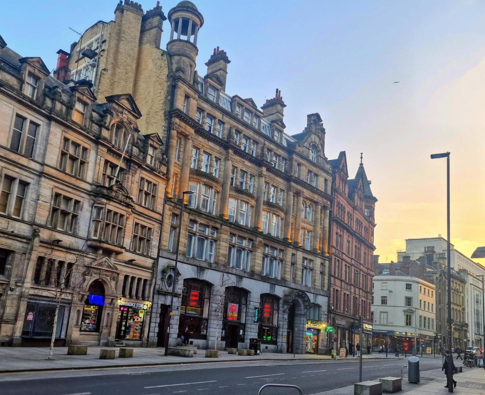 Liverpool Gem: Cozy Studio Retreat Екстериор снимка